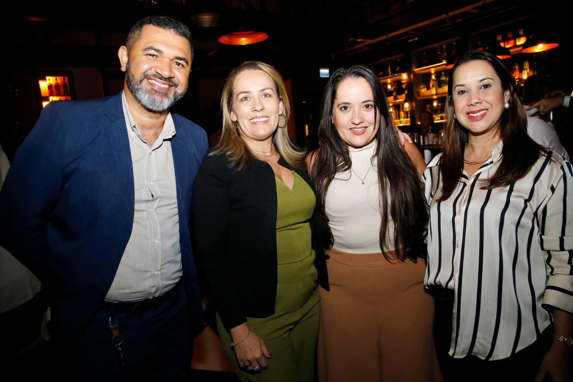(Foto: arquivo pessoal)Douglas Tavares, Julia Carlos, Lolita Nobre e Rosane Sassahara