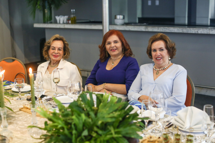 Iris Amaral, Laise Carvalho e Lêda Maria(Foto: JoaoFilho Tavares)