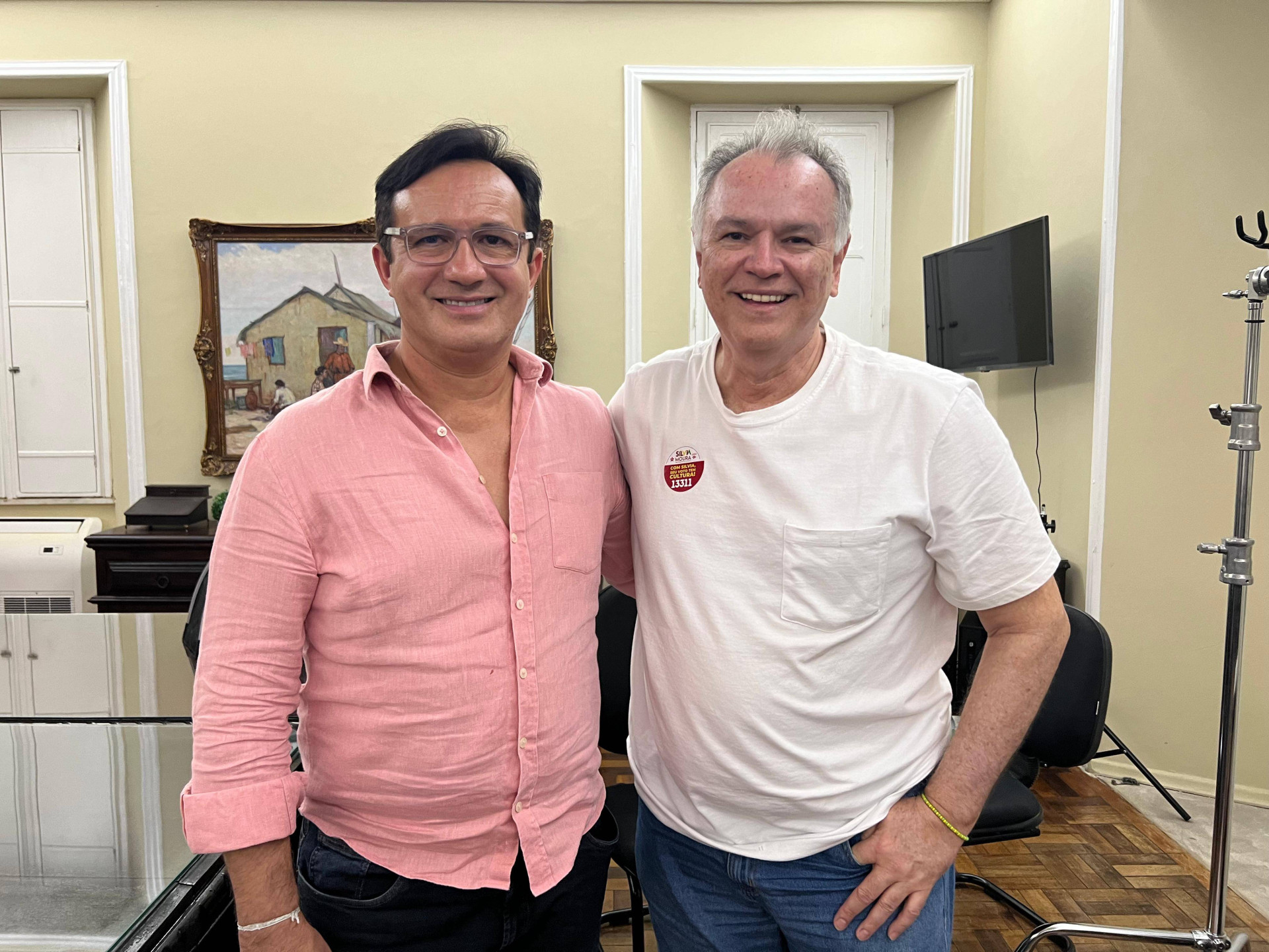 Reitor homenageado e Wolney Oliveira (Foto: arquivo pessoal )