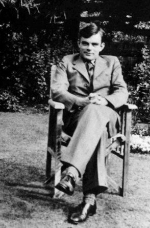 Alan Turing é considerado o pai da ciência da computação teórica e da inteligência artificial (Foto: Domínio Público)