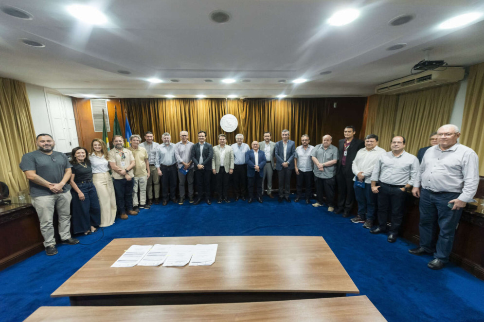 Cagece firma cooperação com Centro Estratégico de Excelência em Políticas de Águas e Secas (CEPAS) da UFC(Foto: Rayane Mainara/Governo do Ceará)