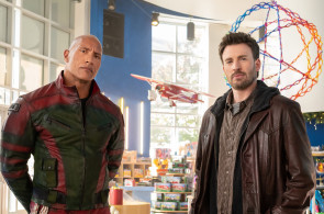 Quer entrar no clima natalino? Protagonizado por Dwayne Johnson, J.K. Simmons e Chris Evans, o filme 