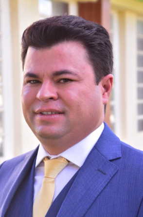 Joacy Júnior, prefeito de Jaguaribara e vice-presidente da Aprece(Foto: Arquivo Pessoal)