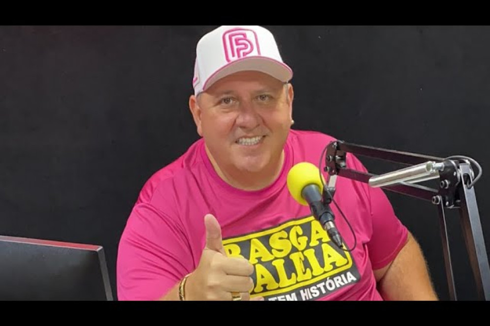 Locutor Rasga Baleia é nome bastante conhecido do forró(Foto: Reprodução/YouTube)