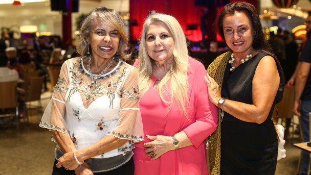 Selma Cabral, Nildete Parente e  Bia Jordão(Foto: JoaoFilho Tavares)