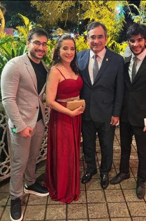 Fátima e Jardson Cruz: formatura do filho em Recife(Foto: arquivo pessoal)