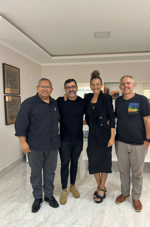 Gilvan Paiva, Magela Lima e Evaldo Lima com Helena.(Foto: divulgação)