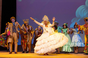 O palco do Theatro Via Sul recebe neste fim de semana o espetáculo 