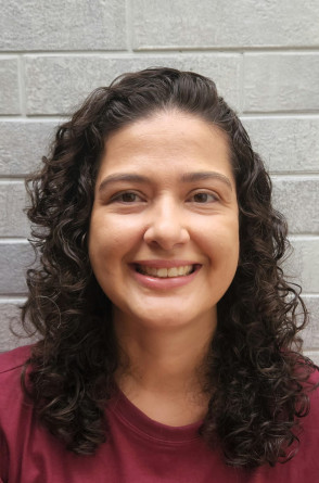 Tatiane Garcia é bióloga, pesquisadora e colaboradora técnica do Labomar(Foto: Arquivo Pessoal )