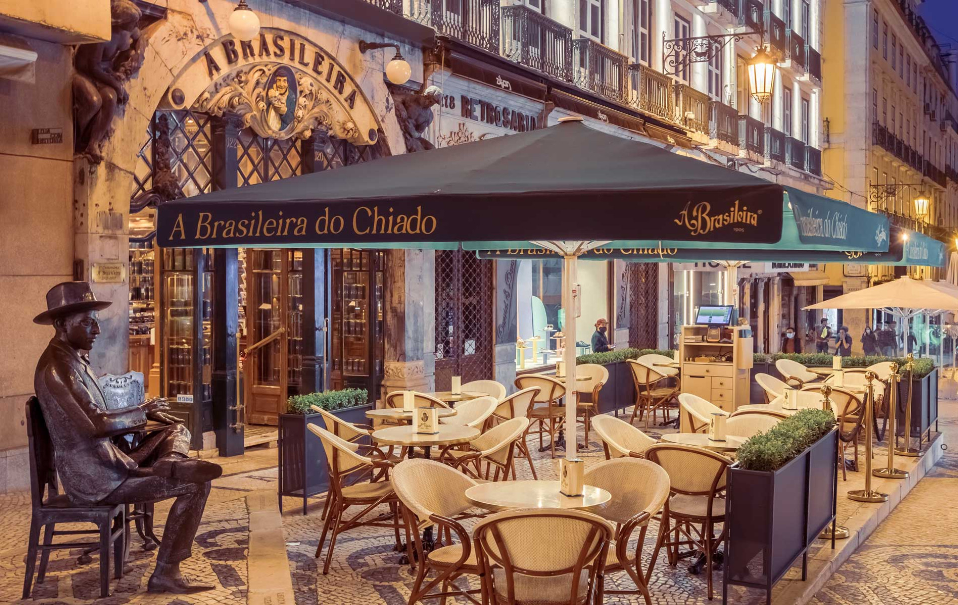 A Brasileira do Chiado, em Lisboa, Portugal (Foto: Reproduçaõ/Site/A Brasileira do Chiado)