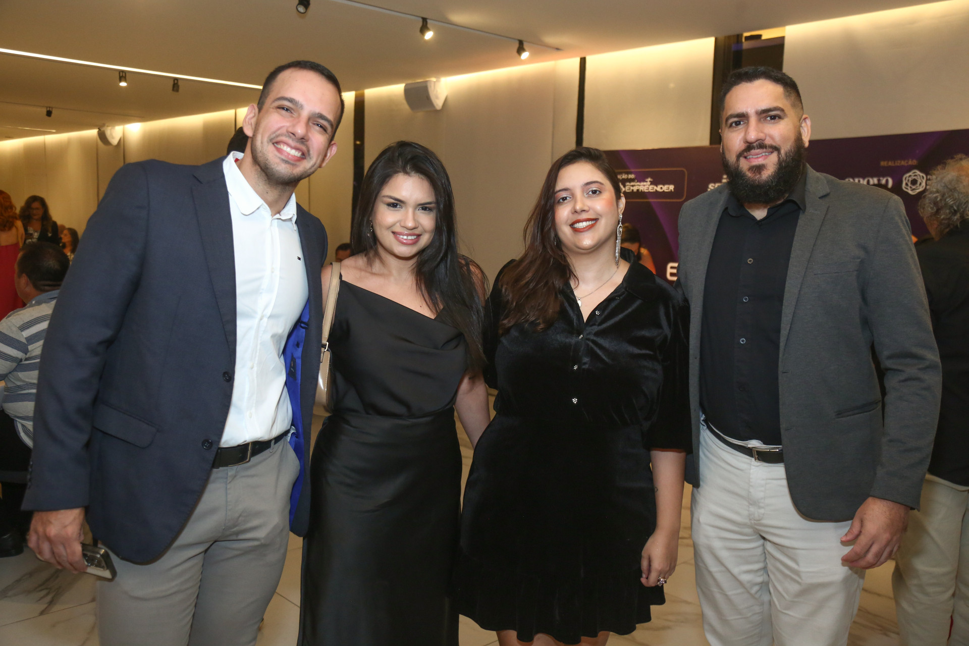 (Foto: JoaoFilho Tavares)Martonio Mendes,  Camila Forte, Barbara Carvalho e Fabio Ortis