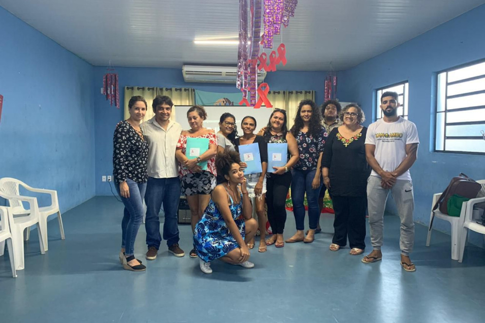 Projeto "Sífilis Não" focou em ações para prevenção de sífilis na Capital. Diego, de branco, à esquerda(Foto: Diego Medeiros/Projeto <aspas>Sífilis Não<aspas>)