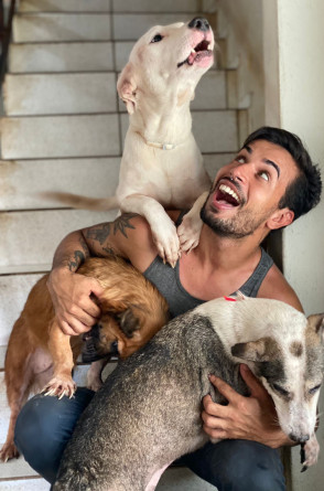  Apollo Vicz Ã© o atual secretÃ¡rio da proteÃ§Ã£o animal na prefeitura de Fortaleza(Foto: Arquivo Pessoal )