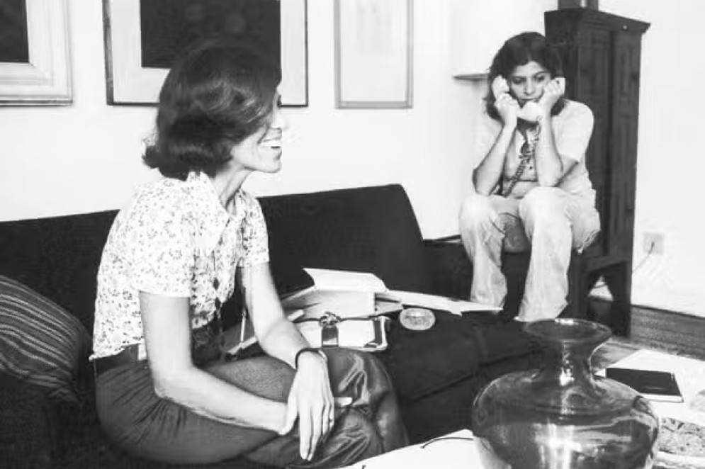 Eunice Paiva ao lado da filha Eliana, que compartilhou registros das receitas da mãe ao jornal O GLOBO(Foto: Hélio Campos Mello)