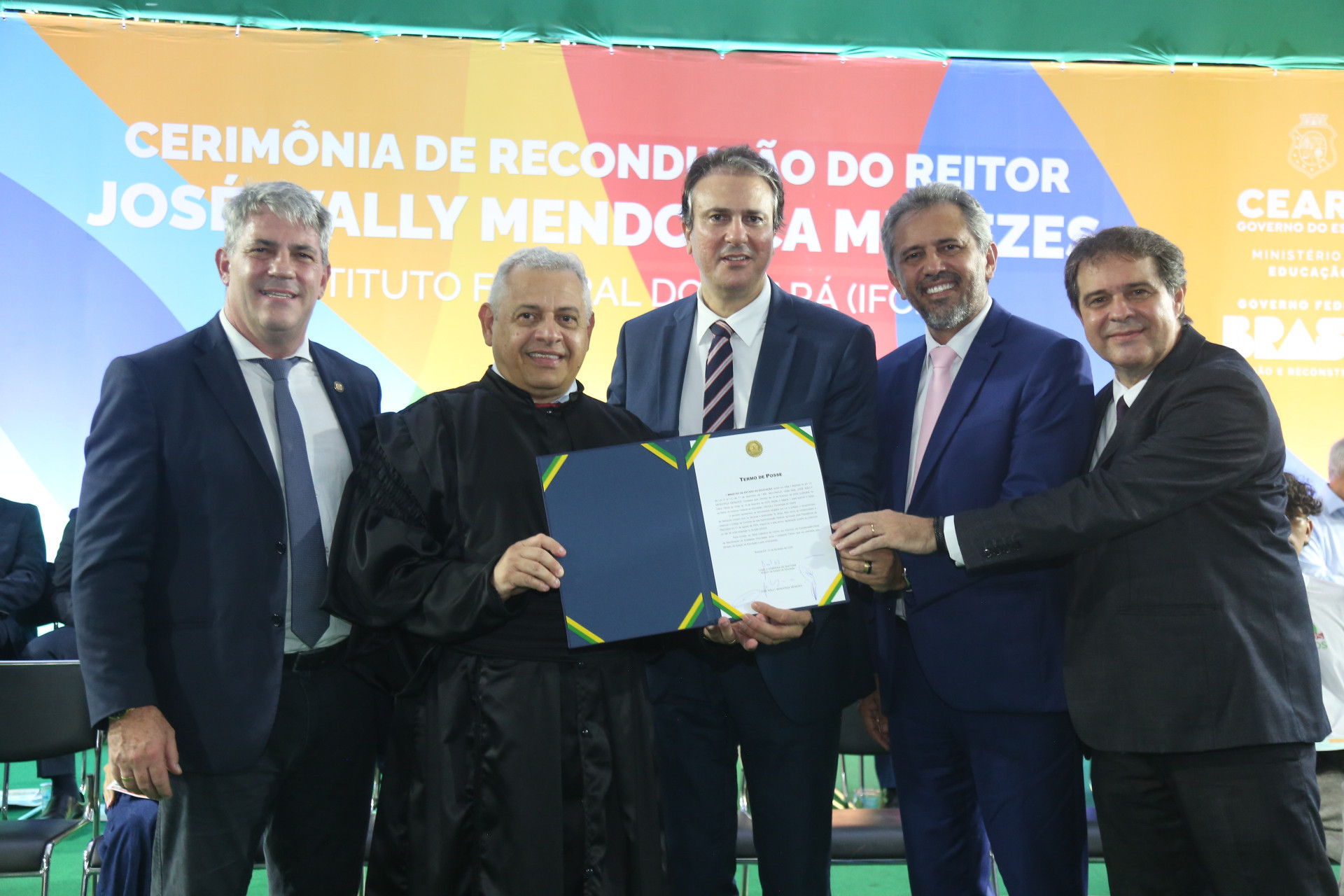 (Foto: JoaoFilho Tavares)Marcelo Bregagnoli, Wally Menezes, Camilo Santana e Elmano de Freitas e Evandro Leitão 