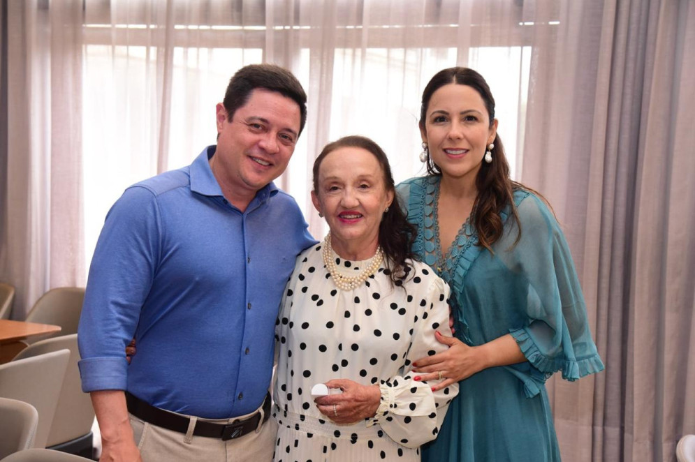 Ana, Marcelo Neves e Ana Maria Lucena(Foto: Marcus Lage)