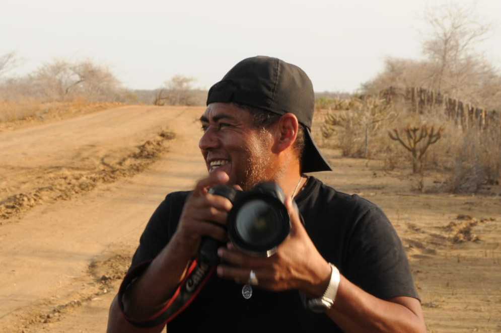 Severino Silva, fotógrafo, percorreu quatro estado do Nordeste, na produção da reportagem A seca tem rosto, nome e sobrenome, vencedora do Prêmio Tim Lopes(Foto: Acervo pessoal / Alex Ribeiro)