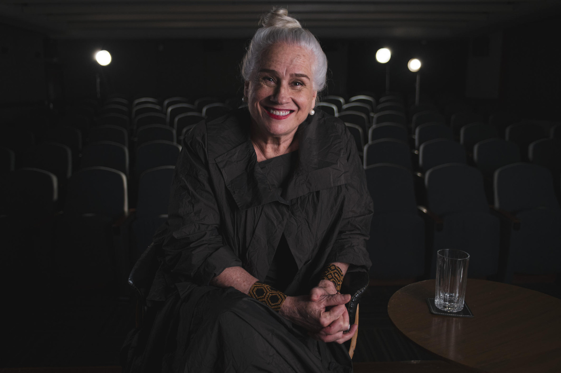 Vera Holtz apresenta de hoje a domingo a peça Ficções no TJA
 (Foto: Globo/Raphael Dias)