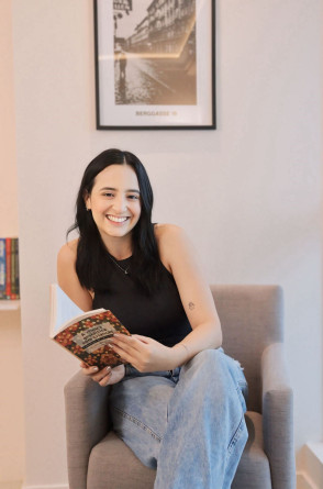 Lorena Barbosa é psicóloga e orientadora educacional (Foto: Arquivo Pessoal )