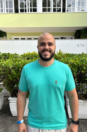  Floriano Jordão é professor e leciona a disciplina de Geografia no Master(Foto: Arquivo Pessoal )