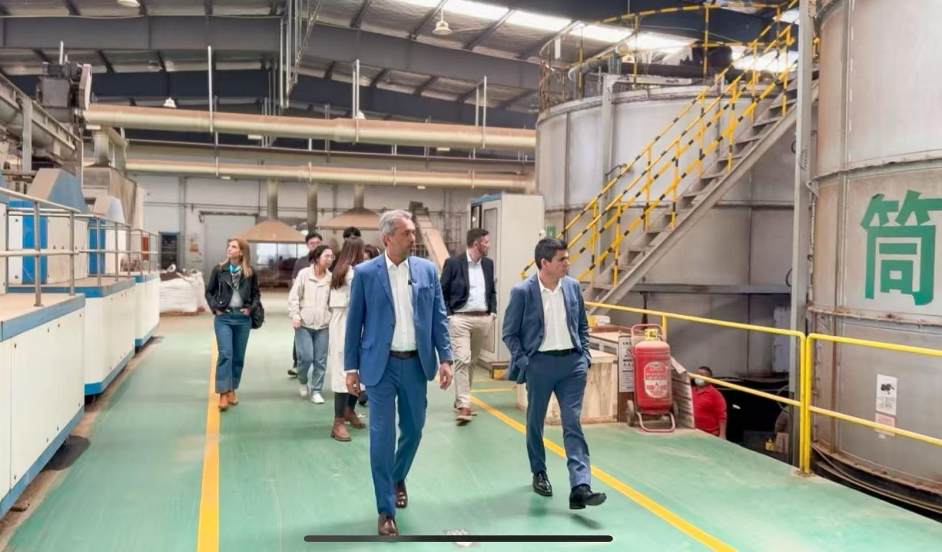 ￼A comitiva cearense visitou um Centro de Reciclagem na China (Foto: Governo do Estado do Ceará/Divulgação)