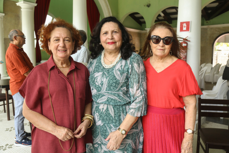 Ada Pimentel, Nailde Pinheiro  e Edite Bringel(Foto: João Filho Tavares)
