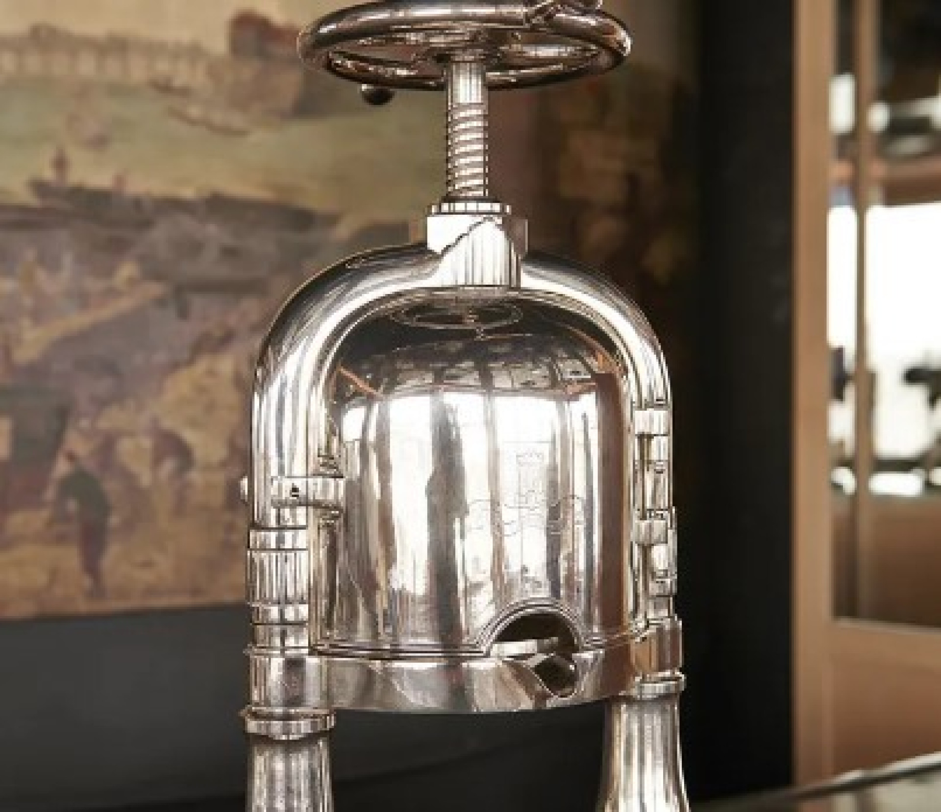 PRESSE A CANARD CHRISTOFLE POUR LA TOUR D'ARGENT (Foto: Site/www.artcurial.com)