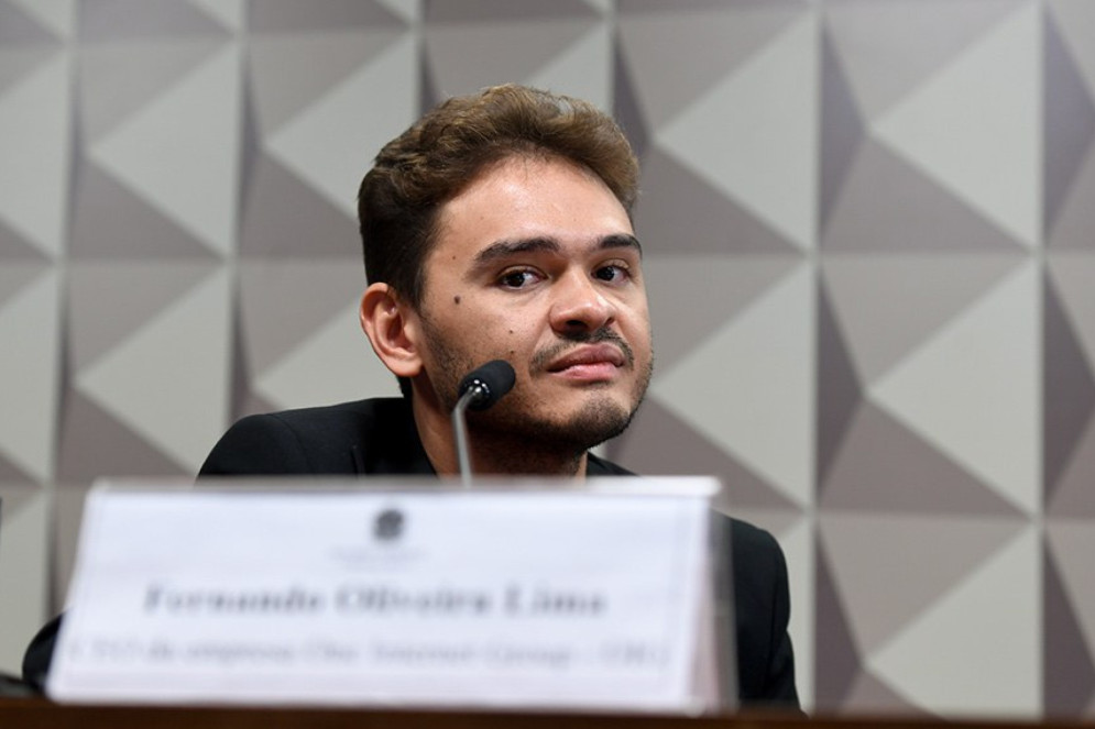 Fernando Oliveira Lima, o Fernandin OIG, disse controlar uma holding de empresas de jogos on-line(Foto: Edilson Rodrigues/Agência Senado)