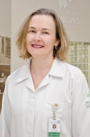 Helena Barreto é médica e vice-presidente da Sociedade Brasileira para a Qualidade do Cuidado e Segurança do Paciente (SOBRASP) (Foto: Arquivo Pessoal )