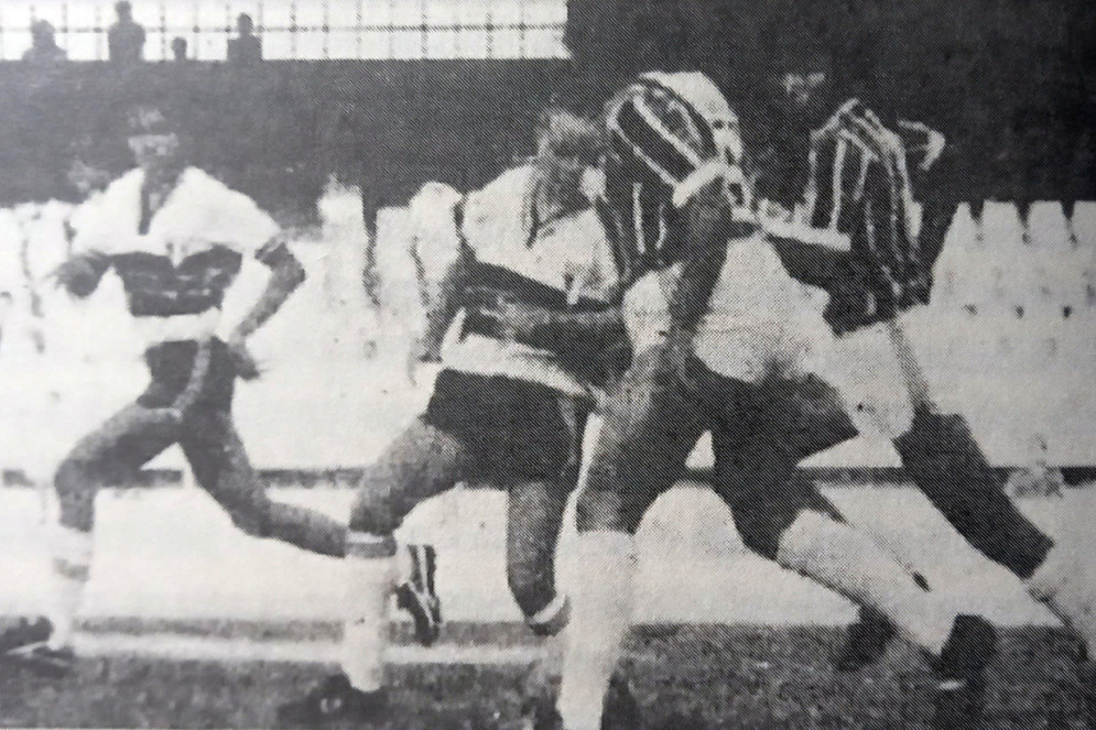 As meninas do Ferrão fizeram história como o primeiro time feminino de futebol a ganha um campeonato no Ceará na década de 80(Foto: Almanaque do Ferrão )