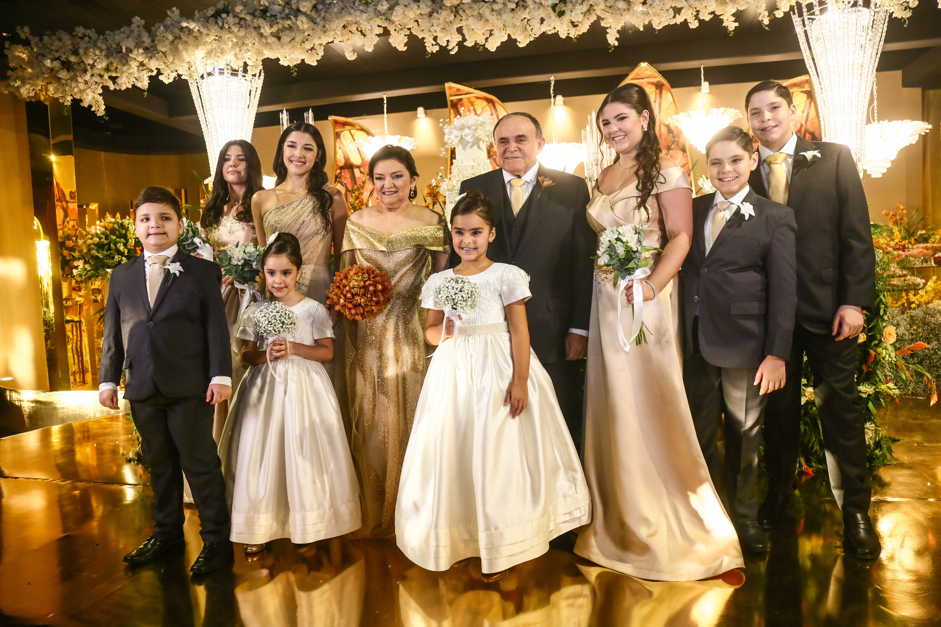 Casal com os netos  (Foto: joão filho tavares)