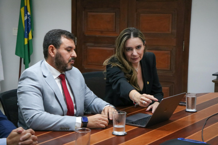 Max Quintino e Augusta Brita(Foto: Karol Santos/Divulgação/Equipe Senadora Augusta Brita)