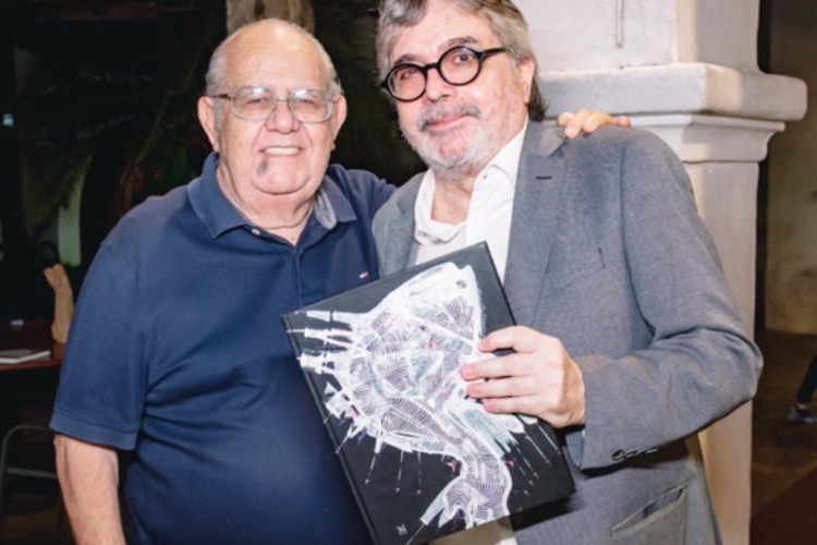 Autor com Claudio Philomeno(Foto: Arquivo pessoal )