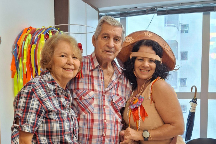 Socorro Leite, Eduardo e Carla Matos(Foto: Arquivo pessoal )