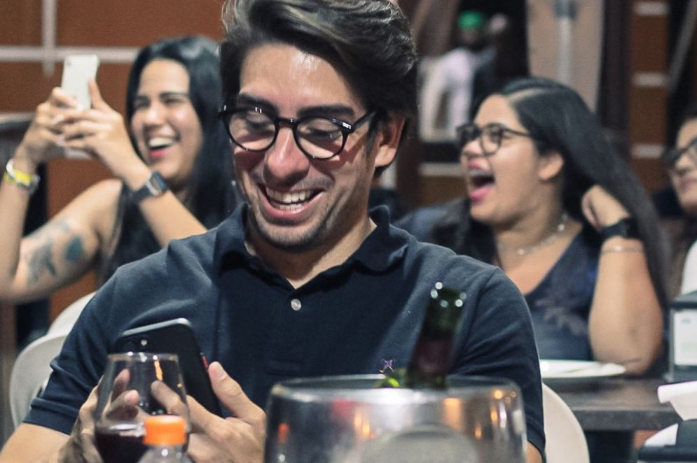 Além do show de humor, a Lupus Bier oferece ao público um buffet de massas, pizzas e salgadinhos(Foto: Yta de Castro)