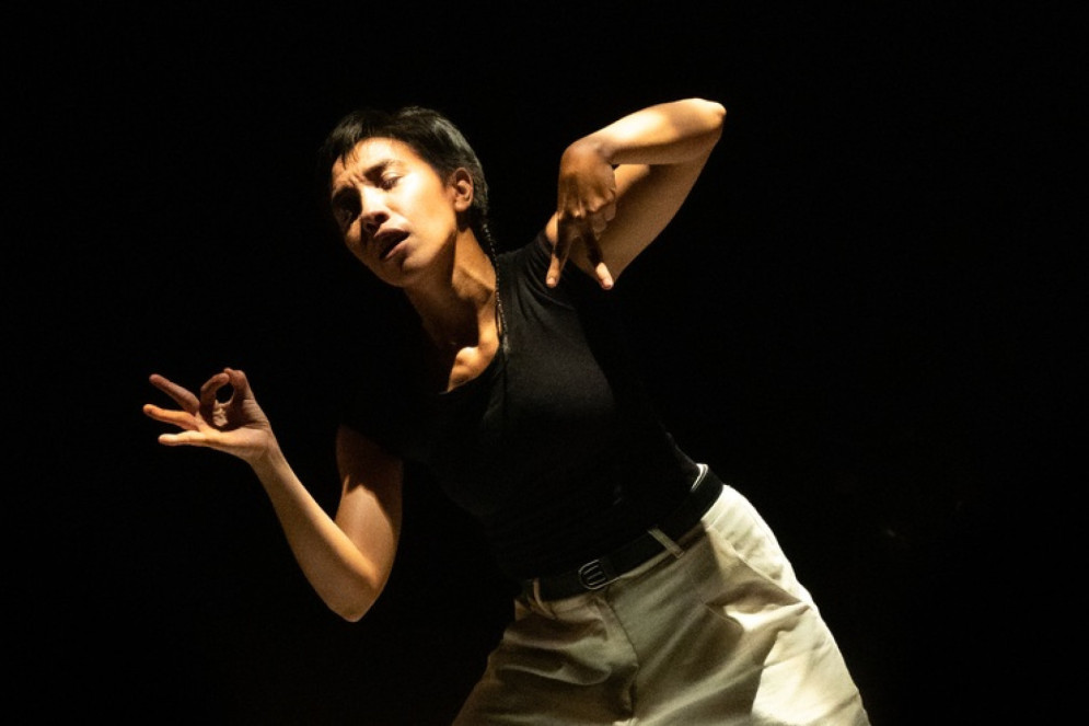 O solo "Normal Mente", de Clarissa Costa, foi selecionado para o Festival Internacional Gestos de América (Figa)