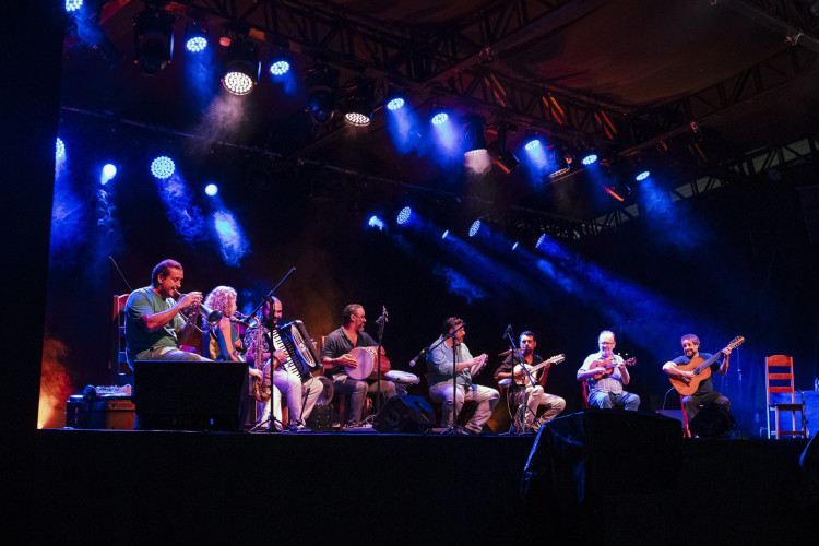 Grupo Choro na Rua no Festival Choro Jazz 2025, em Soure, no Pará(Foto: Kleber José/ Divulgação)
