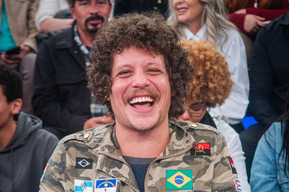 Chico Chico no 'Altas Horas' (Foto: Globo/ Evelyn Kosta)