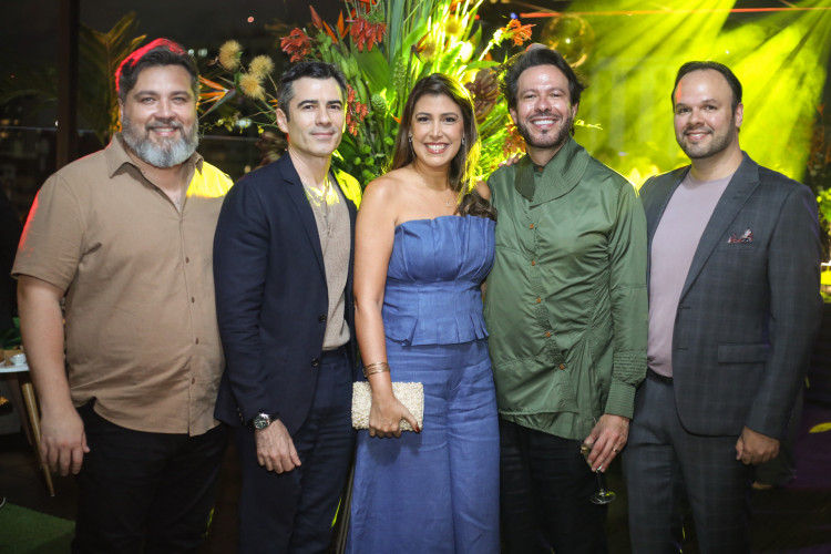 Ildo Mota, Jotapê Lima, Bia Barreira e os anfitriões(Foto: JoaoFilho Tavares)