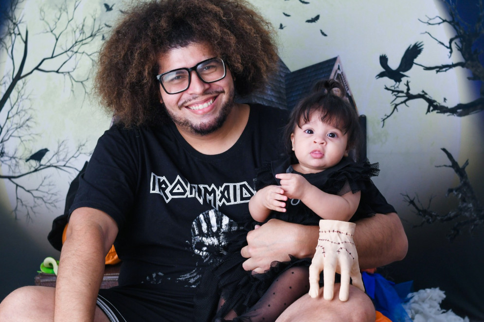 Rival MC conta que Ana Júlia é muito inteligente e aprende muito rápido, reproduzindo palavras após ouvi-las apenas uma vez(Foto: Arquivo pessoal)