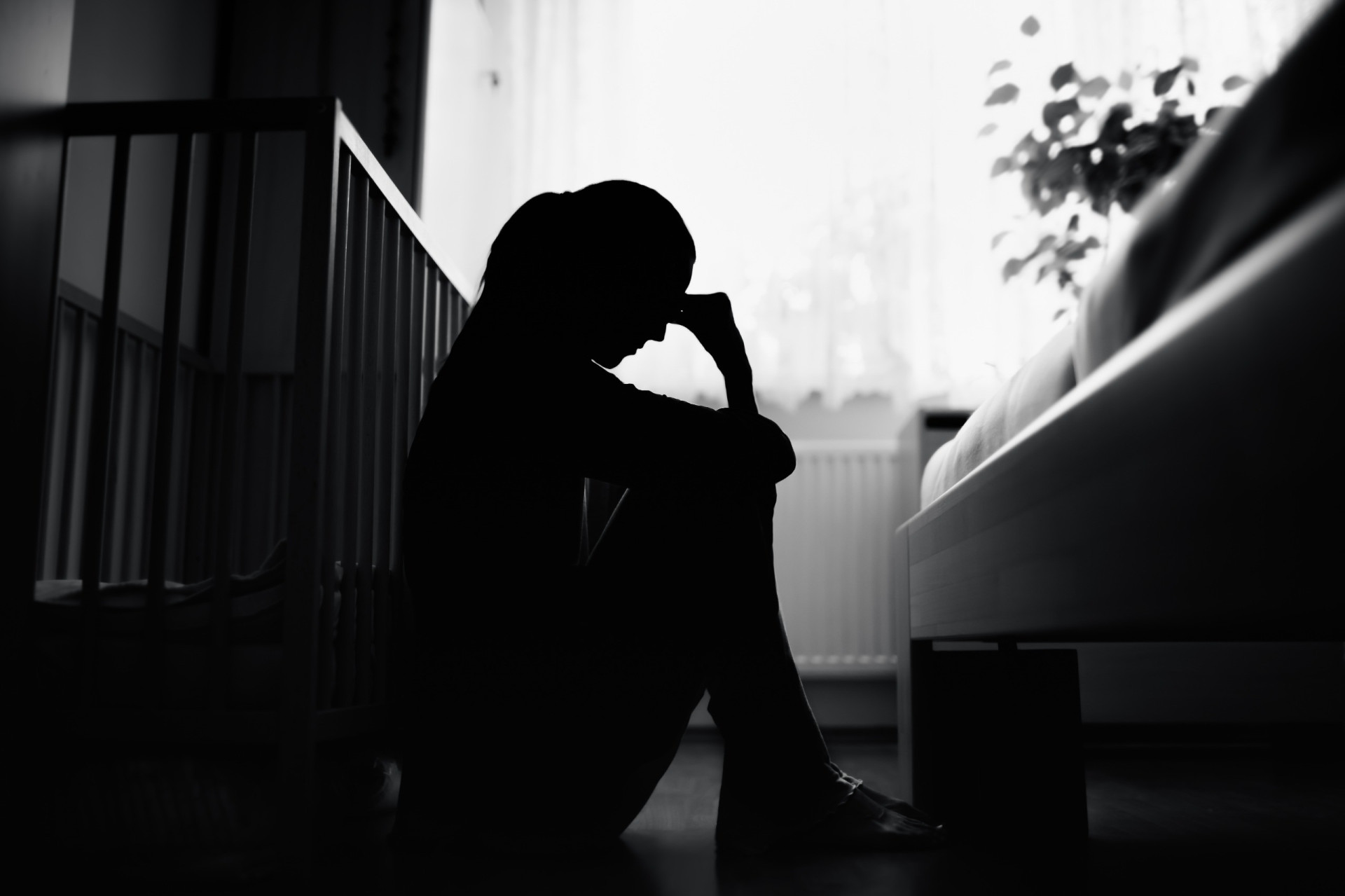 50% e 80% das mulheres que vivenciaram a maternidade já experimentaram o baby blues nos primeiros dias após o parto (Foto: Reprodução / Adobe Stock )