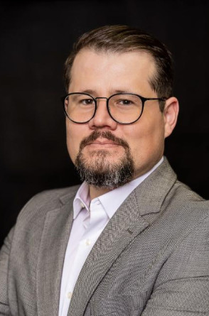 Leonardo Veríssimo é neuropsicólogo, autista e pai de autista(Foto: Acervo pessoal)