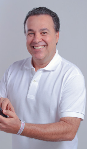 ParaTodosVerem: Machidovel Filho, Sec. Desenvolvimento Tec. Caucaia. É um homem branco, de camisa branca(Foto: Arquivo Pessoal/Machidovel Filho)
