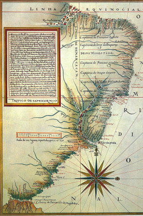 As capitanias do Brasil e o litoral da América do Sul entre a foz do Amazonas e a Terra do Fogo, mapa de Luis Teixeira em Roteiro de todos os sinais, conhecimentos, fundos, baixos, alturas e derrotas, que há na Costa do Brasil, desde cabo de Santo Agostinho até o estreito de Fernão de Magalhães (1585-1590)(Foto: Biblioteca Nacional de Portugal)