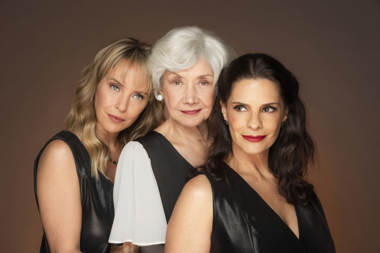 Com Ana Rosa, Helena Ranaldi e Fernanda Nobre, espetáculo "Três Mulheres Altas" chega a Fortaleza com sessões no Theatro Via Sul(Foto: Pino Gomes/Divulgação)