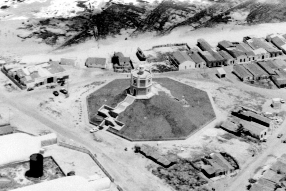 Farol do Mucuripe durante a década de 1940 (Foto: Arquivo Nirez)