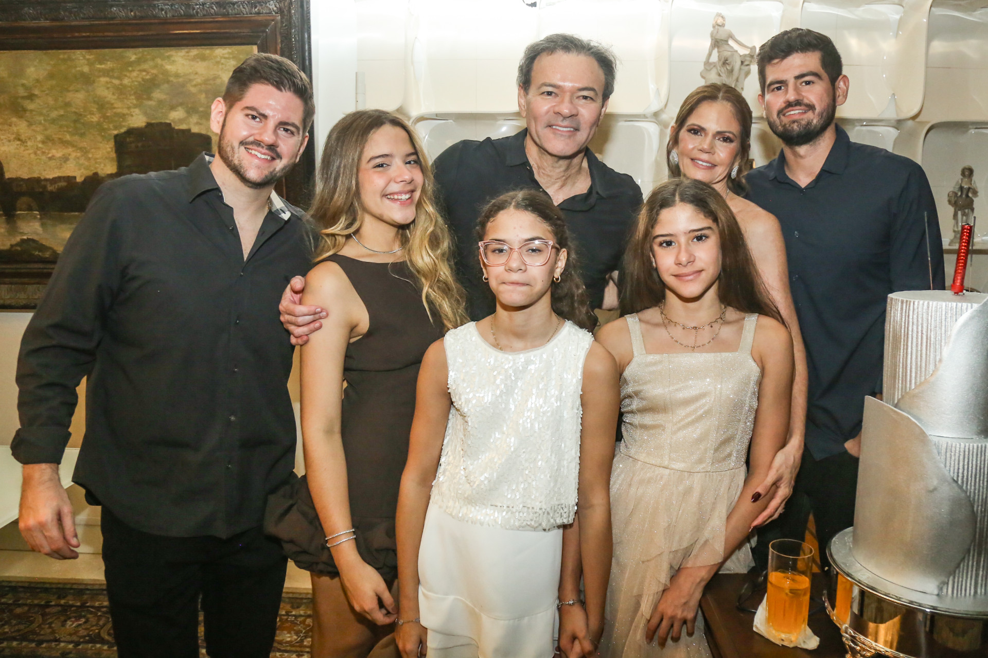 (Foto: JoaoFilho Tavares)Diego Ferraz, Anik, Liz, Nicole, Guilherme e Layla Fujita e Michel Ferraz