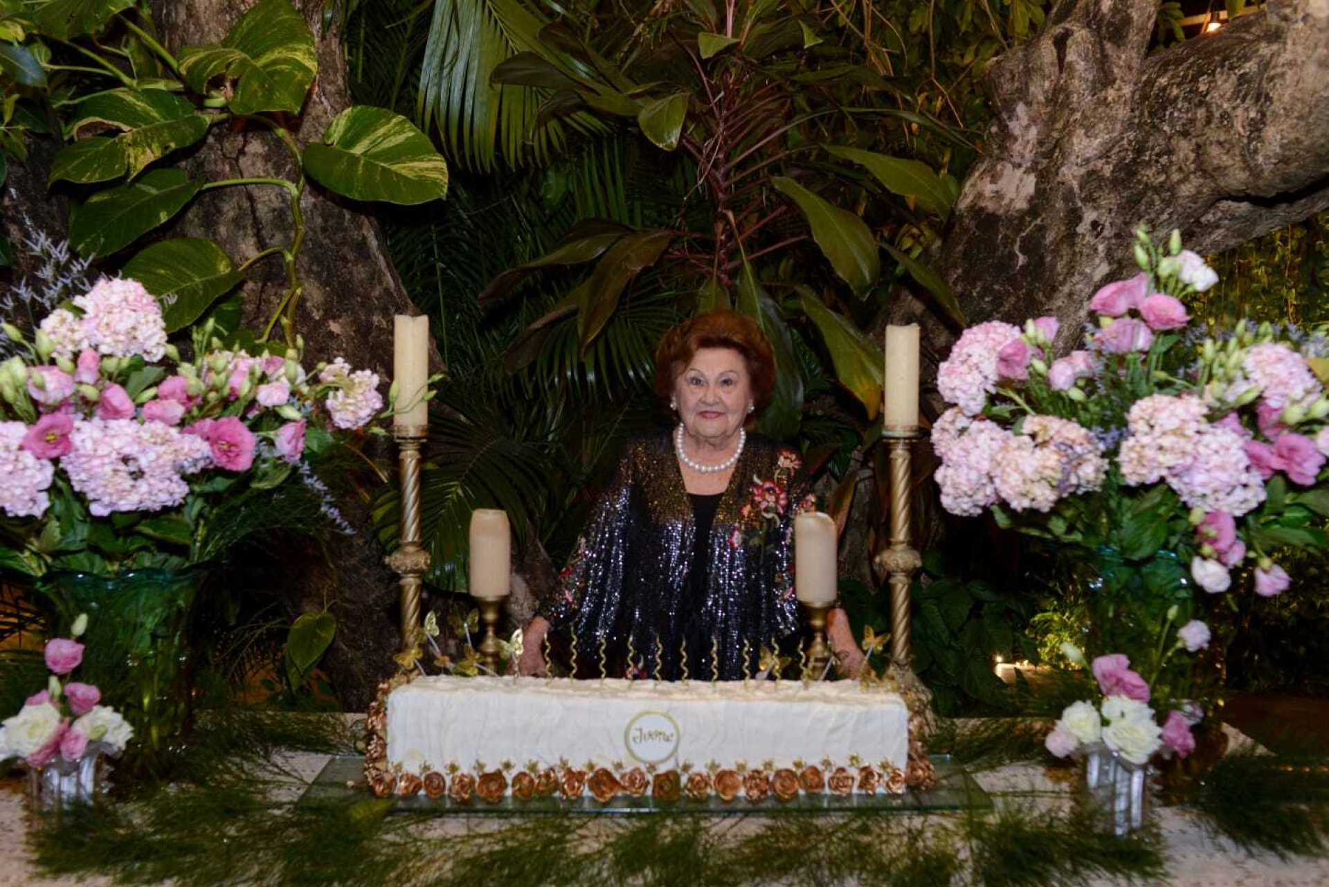 Ivone, mais jovem e bonita que nunca (Foto: Claudio Soares )