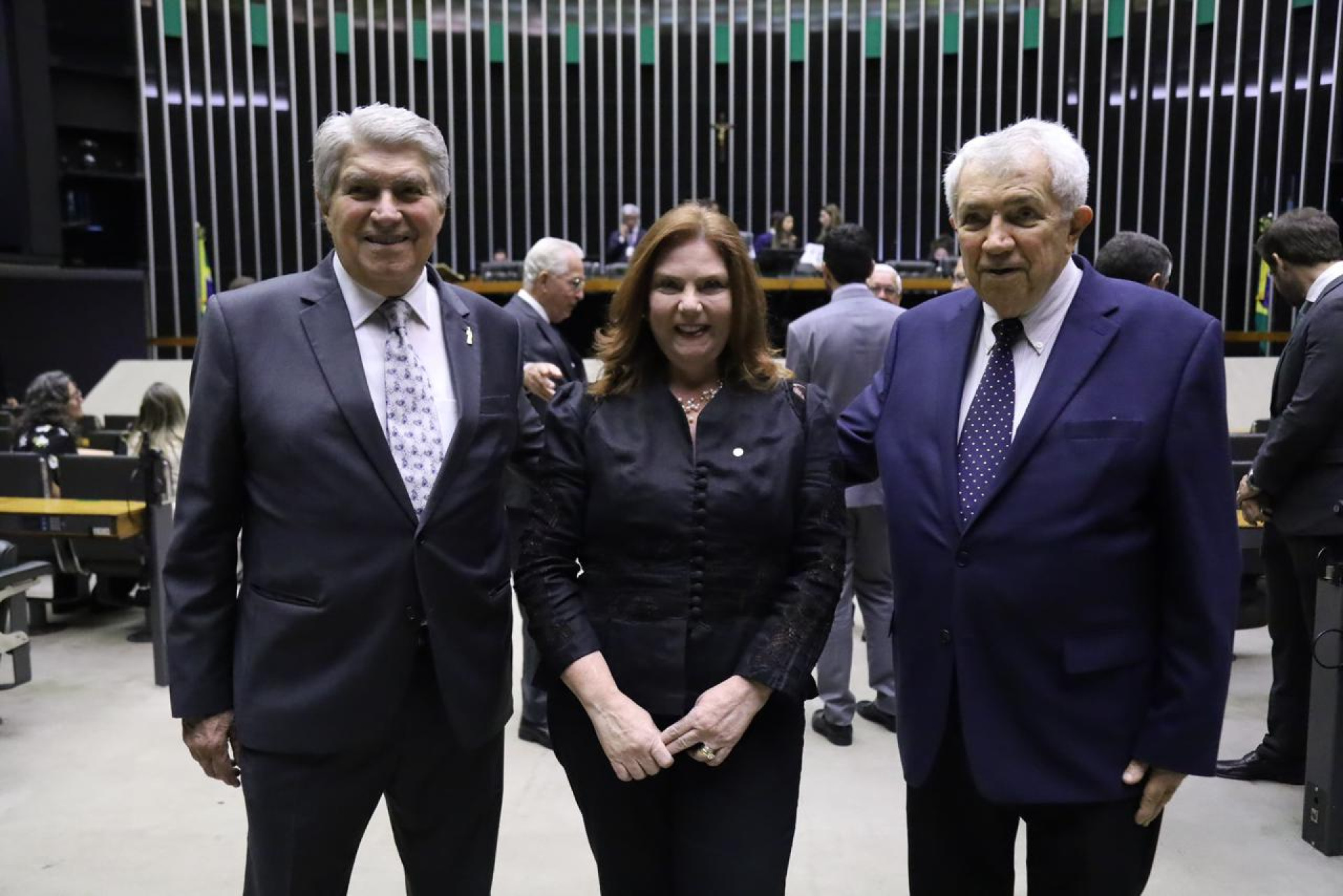(Foto: divulgação)Amarílio e Roberto Macêdo com Fernanda Pessoa