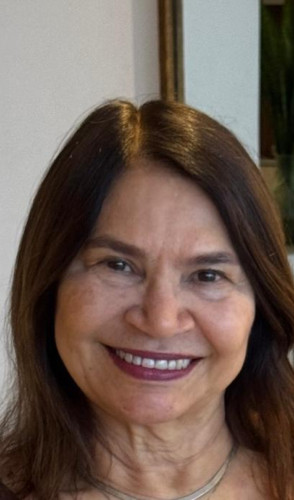 Celecina de Maria Veras Sales é professora titular da pós-graduação de Avaliação de Políticas Públicas e da Educação e integrante do Núcleo de Estudo e Pesquisa sobre Gênero, Idade e Família (Negif), da Universidade Federal do Ceará (UFC)(Foto: Arquivo Pessoal ) Celecina de Maria Veras Sales é professora titular da pós-graduação de Avaliação de Políticas Públicas e da Educação e integrante do Núcleo de Estudo e Pesquisa sobre Gênero, Idade e Família (Negif), da Universidade Federal do Ceará (UFC)(Foto: Arquivo Pessoal )